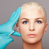 Moisturizing and revitalizing the skin - Restylane Skinbooster