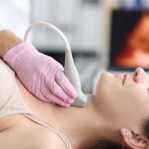 Biopsja cienkoigłowa tarczycy pod kontrolą USG z oceną cytologiczną - tryb pilny