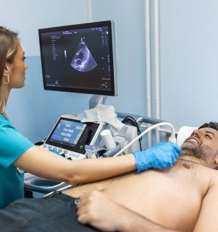 Konsultacja kardiologa dorośli + Echo serca